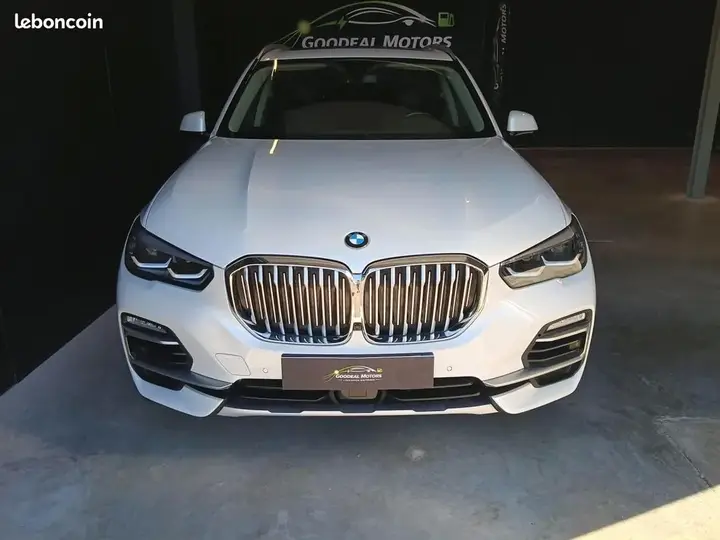 BMW X5 2019 photo 2