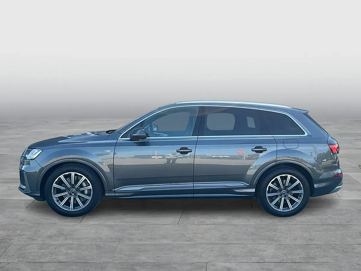 Audi Q7 2020 photo 2
