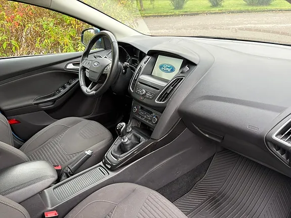 Ford Focus 2016 photo 4