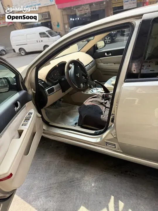 Mitsubishi Galant 2007 photo 2
