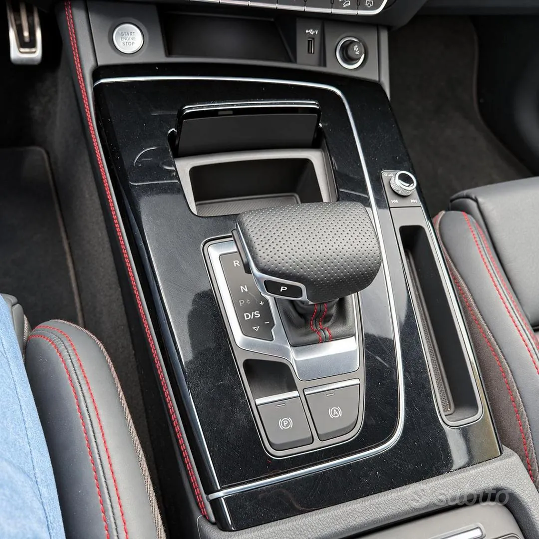 Audi Q5 2024 photo 4