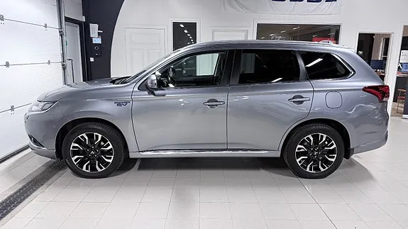 Mitsubishi Outlander 2018 photo 4
