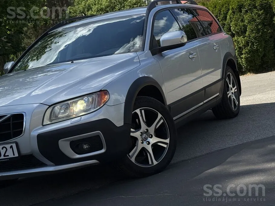 Volvo Xc70 2013 photo 3
