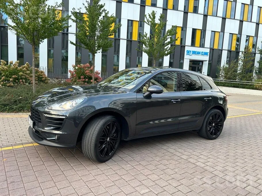 Porsche Macan