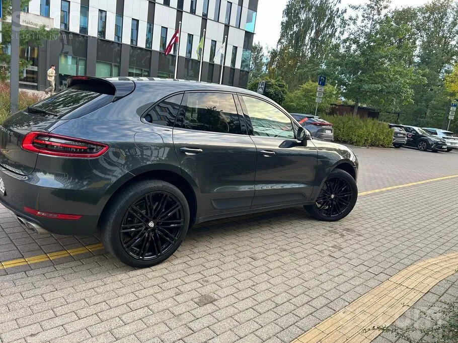 Porsche Macan 2016 photo 4
