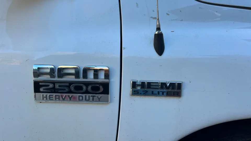 Dodge Ram 2500 2008 photo 2