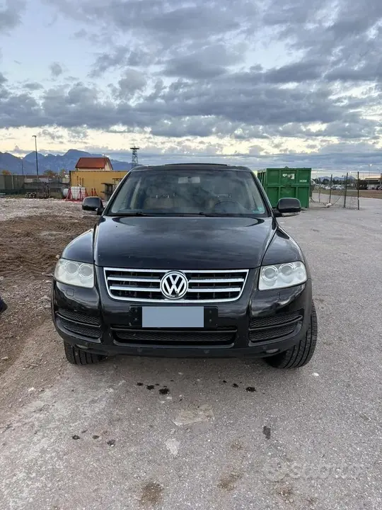Volkswagen Touareg 2004 photo 2
