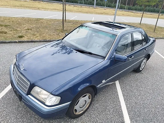 Mercedes-Benz C280 1994 photo 5