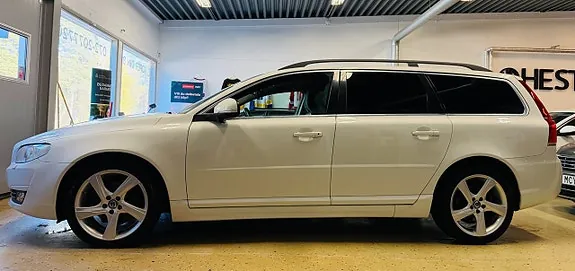 Volvo V70 2015 photo 5