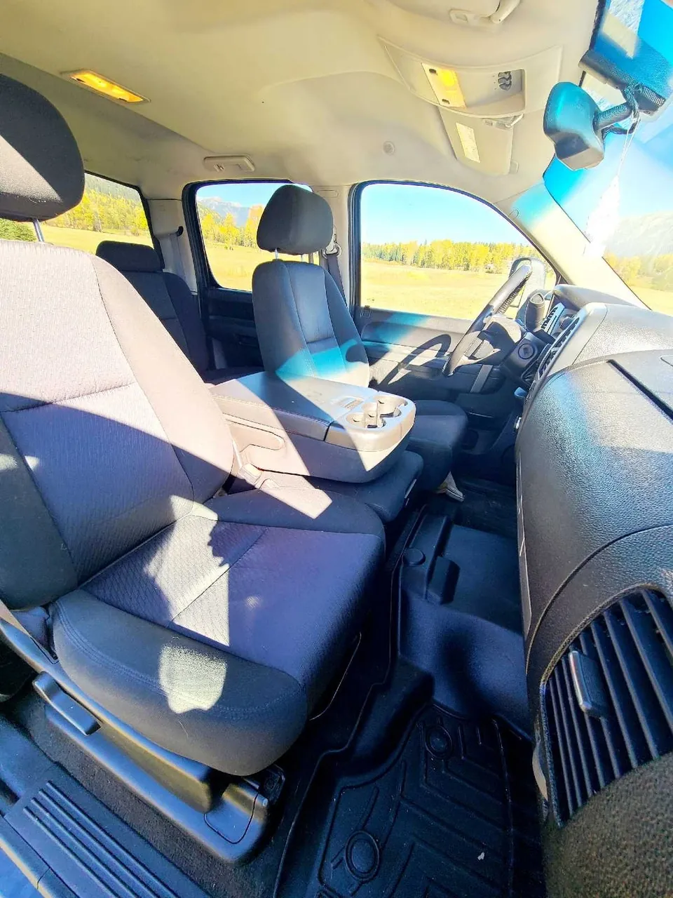 GMC Sierra 3500Hd 2010 photo 4
