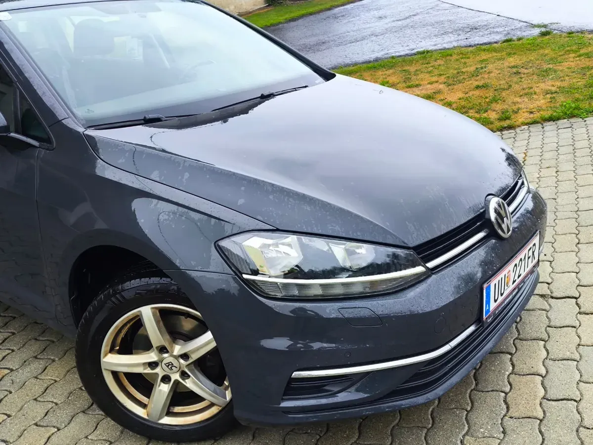 Volkswagen Golf 2018 photo 2