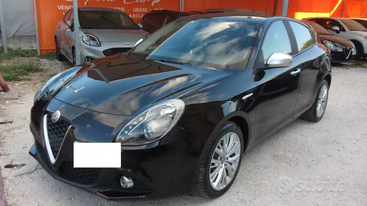 Alfa Romeo Giulietta 2017 photo 2