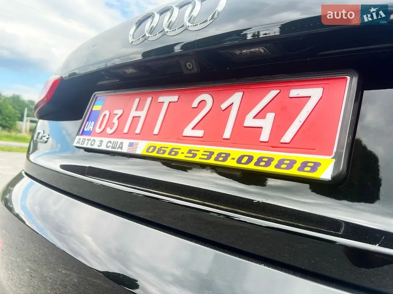 Audi Q3 2015 photo 5
