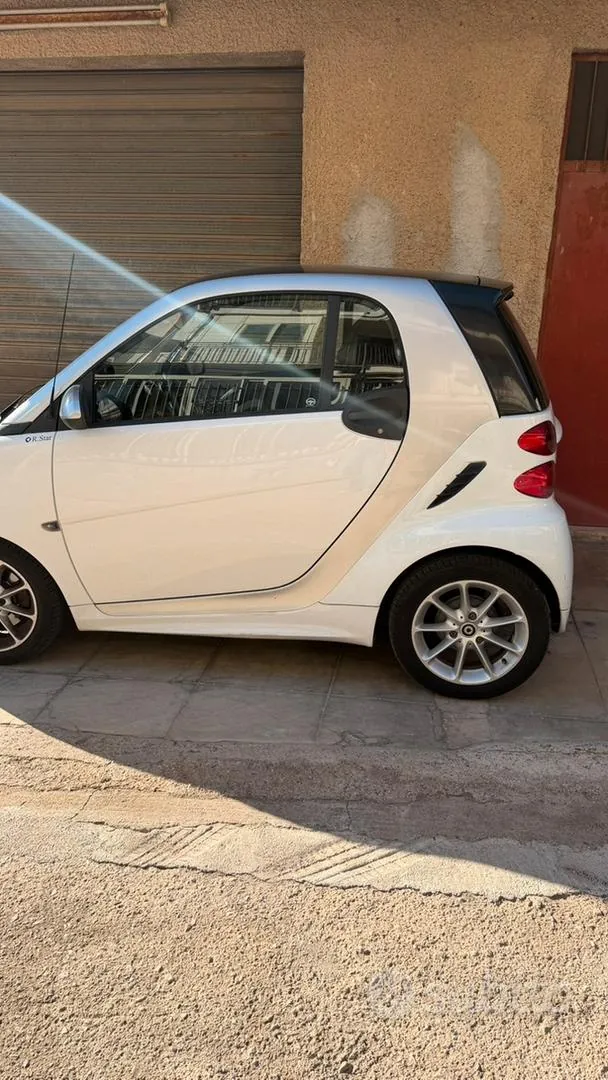 Smart Fortwo 2013 photo 2