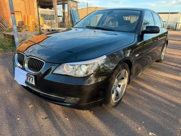 BMW 530I