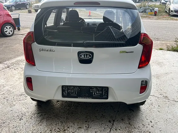 Kia Picanto 2013 photo 5