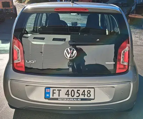 Volkswagen Up 2012 photo 3