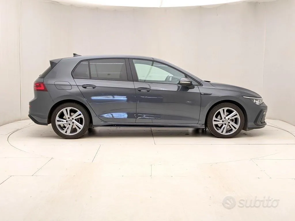 Volkswagen Golf 2023 photo 3