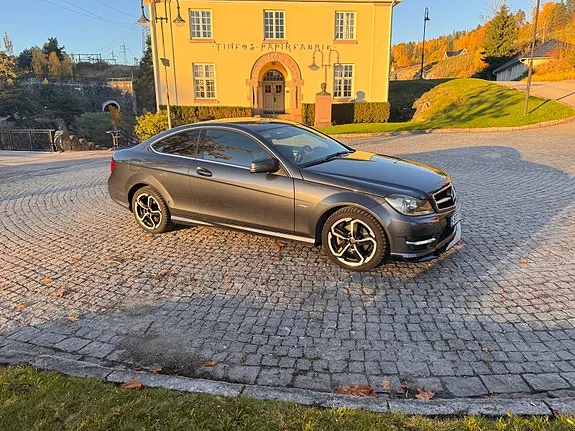 Mercedes-Benz C220 D 2013 photo 5