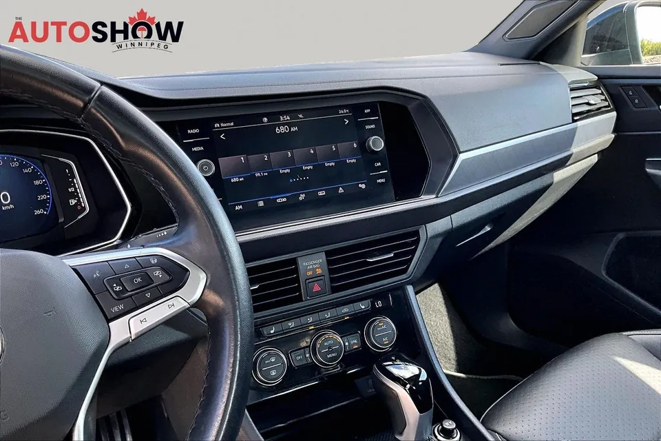 Volkswagen Jetta 2024 photo 5