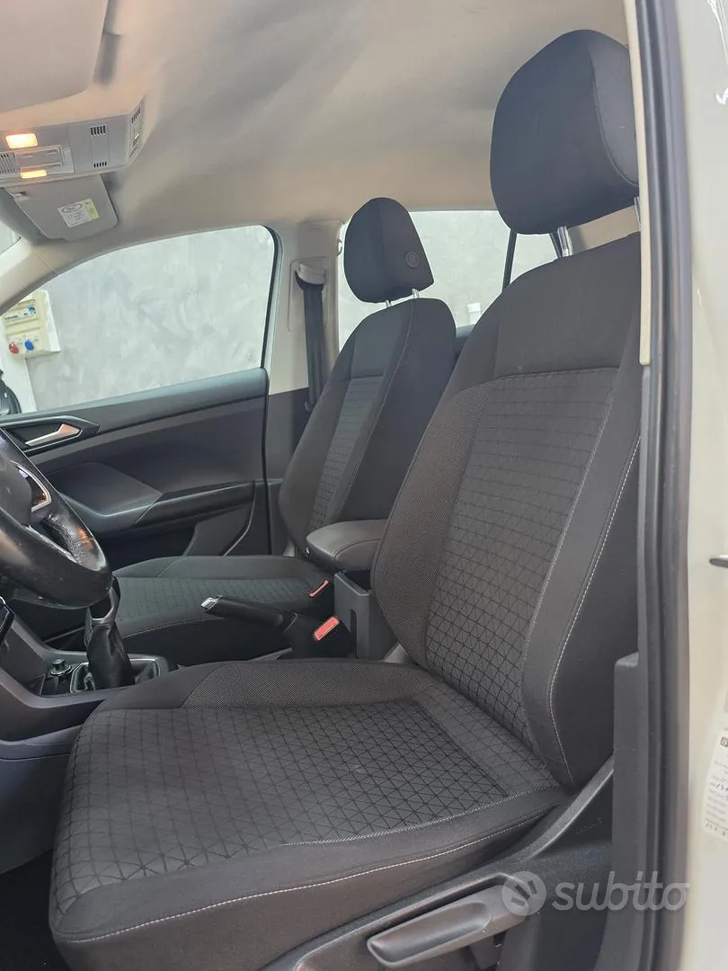 Volkswagen T-Cross 2019 photo 5
