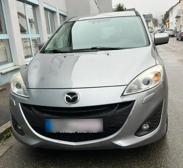 Mazda 5