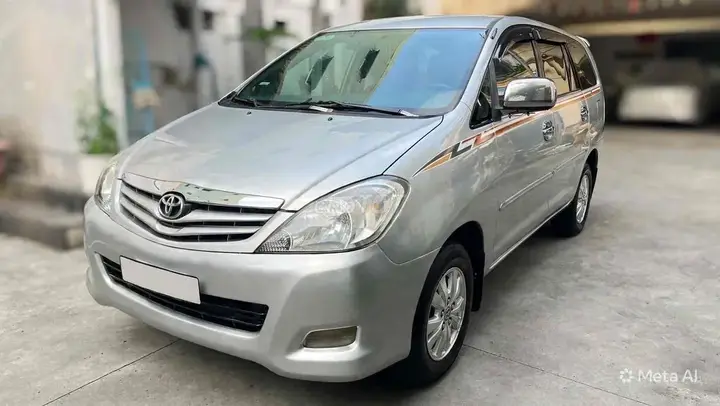 Toyota Innova 2011 photo 3