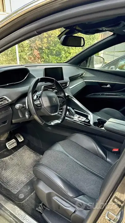 Peugeot 3008 2018 photo 5
