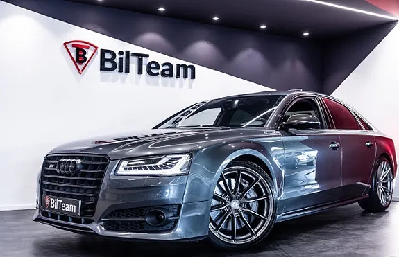 Audi A8 2017 photo 3