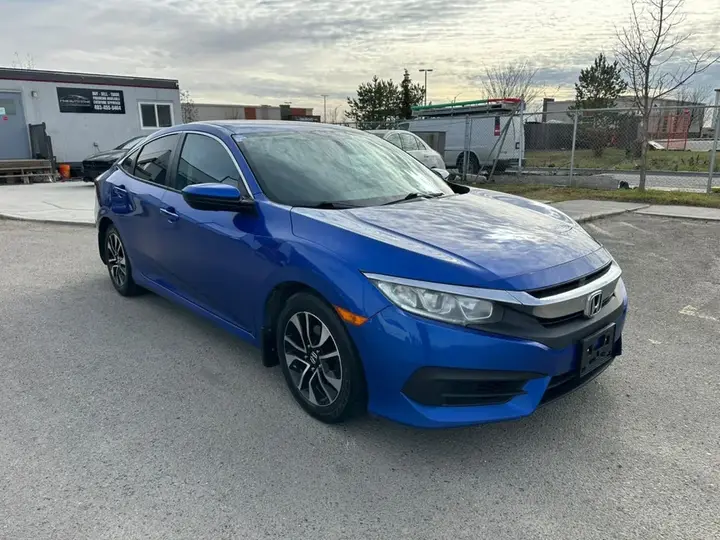 Honda Civic 2018 photo 3