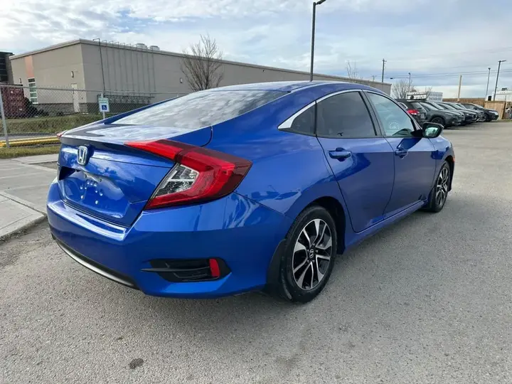 Honda Civic 2018 photo 4