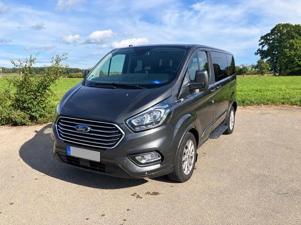 Ford Tourneo Custom