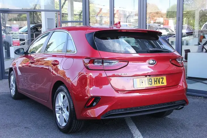 Kia Ceed 2019 photo 3