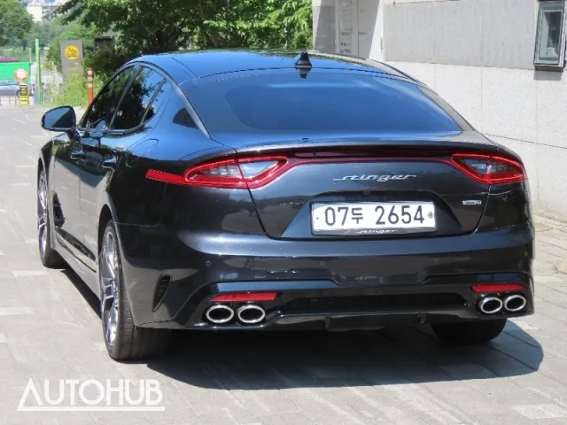 Kia Stinger 2017 photo 4