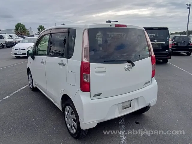 Daihatsu Move L 2012 photo 3