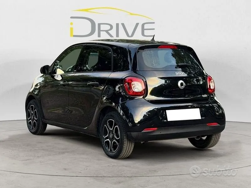 Smart Forfour 2018 photo 4