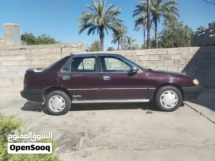 Hyundai Elantra 1994 photo 3