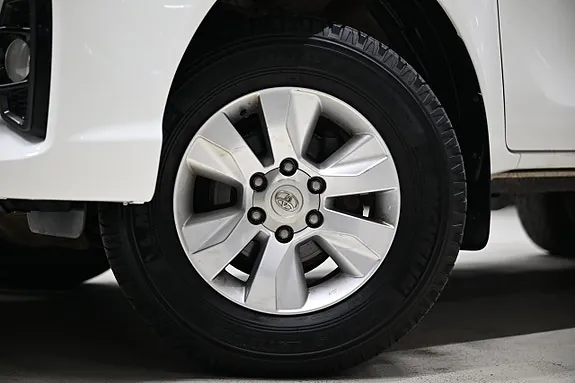 Toyota Hilux 2020 photo 3