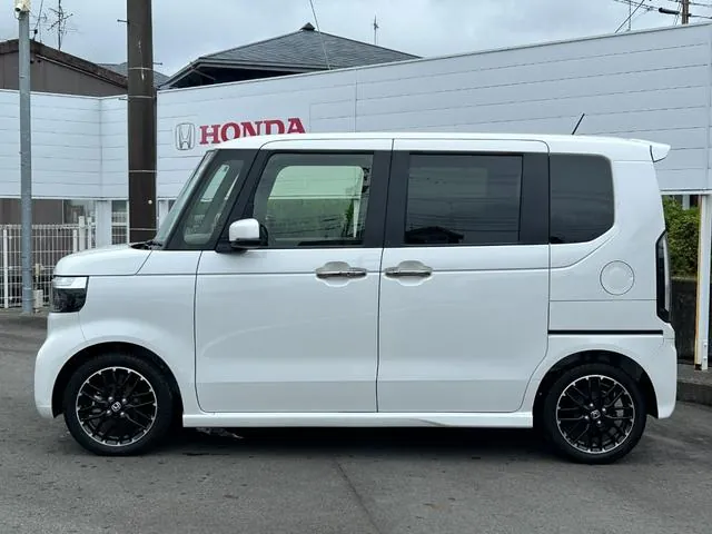 Honda N-Box Turbo Coordinate Style 2024 photo 3