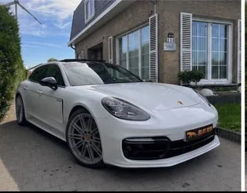 Porsche Panamera 2018 photo 2