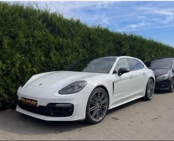 Porsche Panamera 2018 photo 3