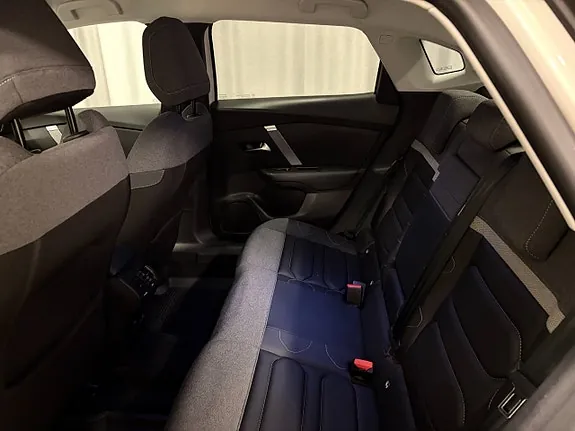 Citroen C4 X 2023 photo 5