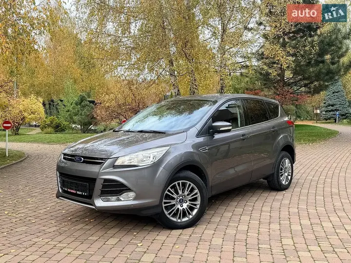 Ford Kuga 2013 photo 2