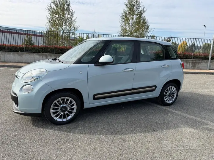 Fiat 500L 2015 photo 2