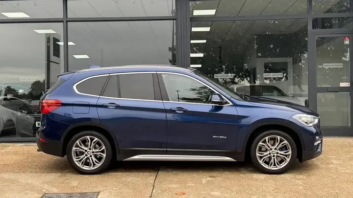 BMW X1 2015 photo 2