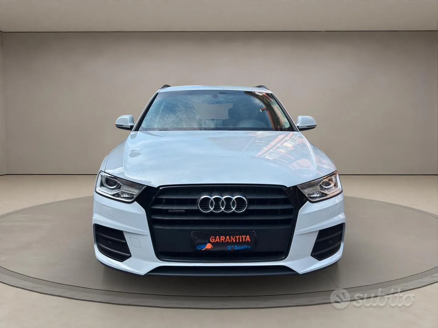 Audi Q3 2016 photo 2