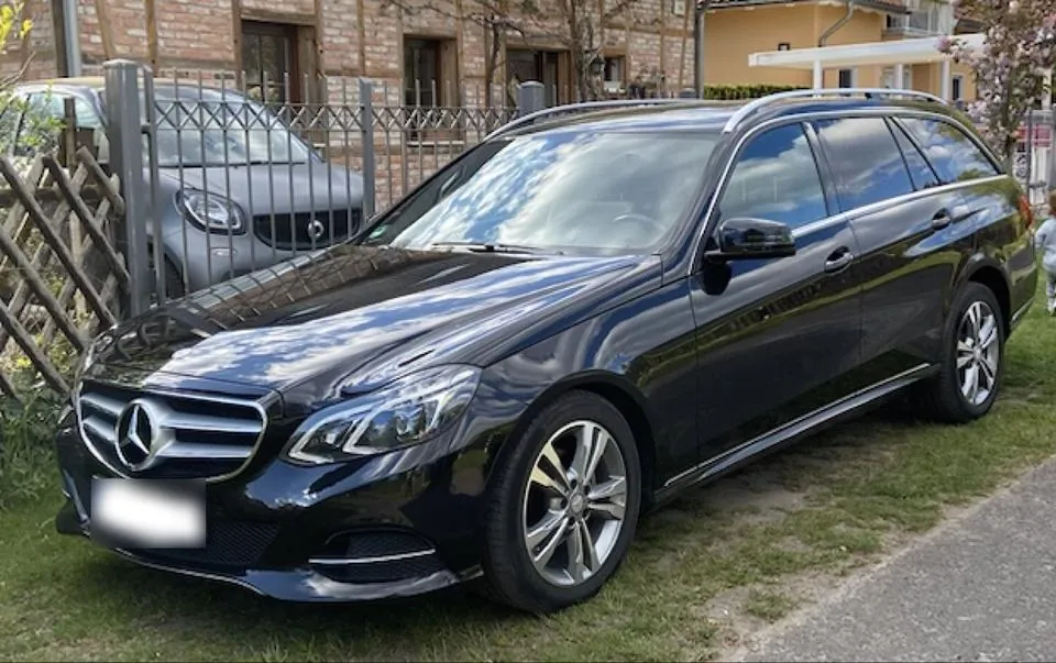 Mercedes-Benz E 200 T Standard