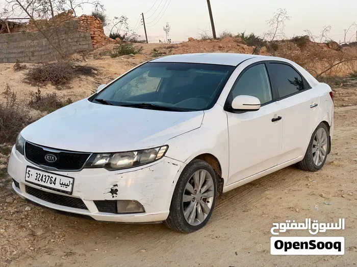 Kia Cerato 2012 photo 2
