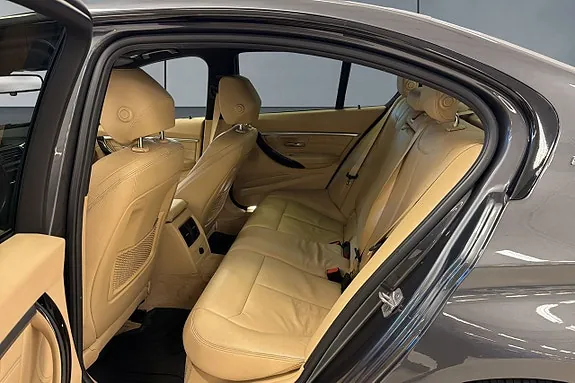 BMW 330E 2018 photo 4