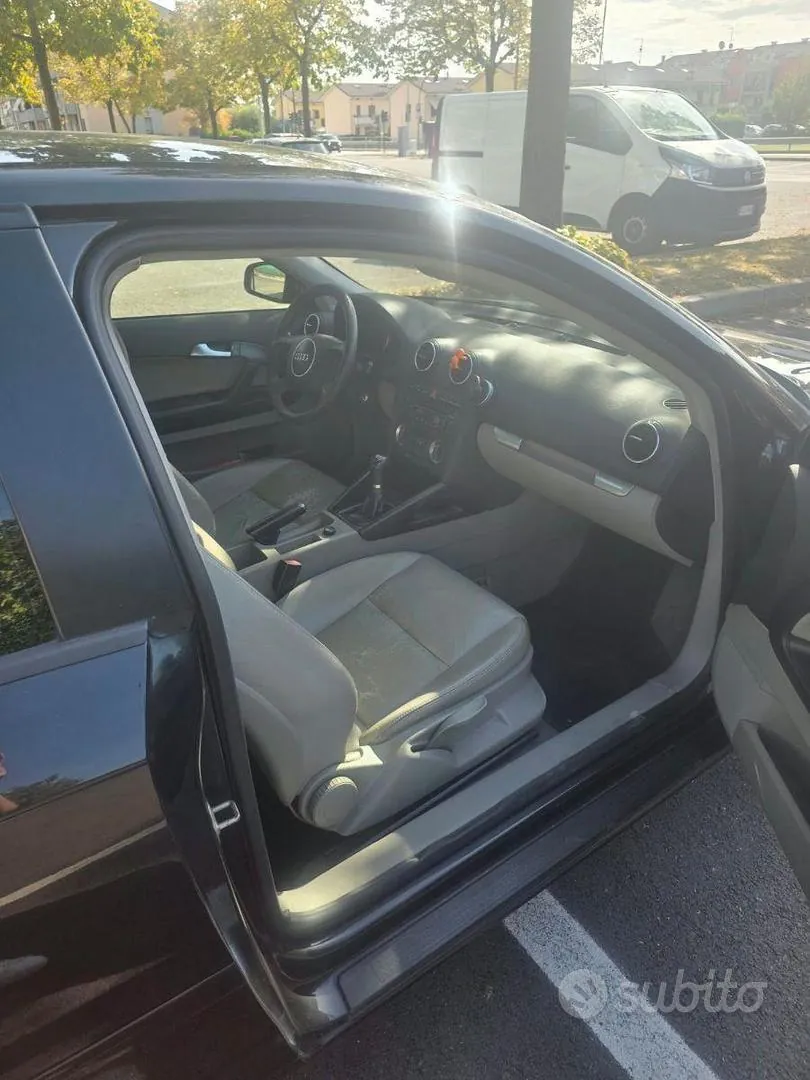 Audi A3 2004 photo 2